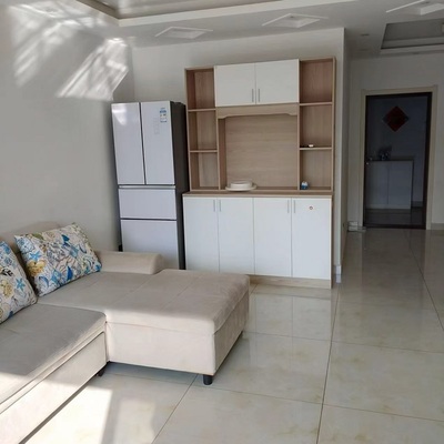 大丰荣润首府精装一室出租，1600/月