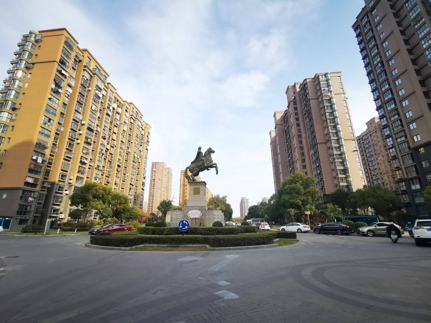 ABUIABACGAAgkenjuwYoqKzpigUwqg04-wk