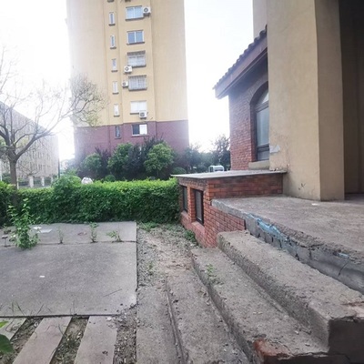 大丰上城一号边户别墅出售，135.95㎡，一口价89.8万