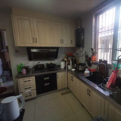 大丰建东六村别墅5室出租，4300/月